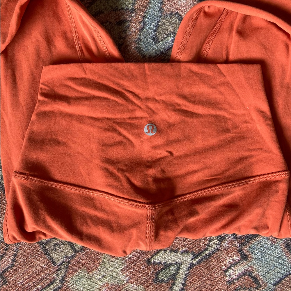Lululemon aligns - Picture 2 of 2
